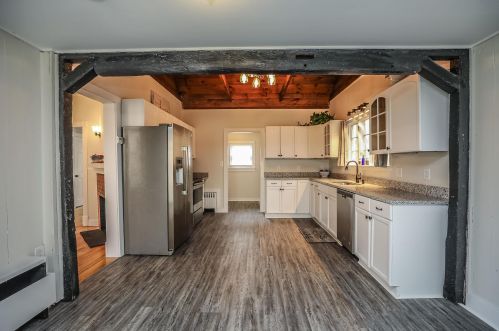 16 Livermore St, Wilton NH 03086-5502 exterior