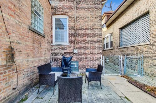 7443 Merrill Ave, Chicago IL  60649-3210 exterior