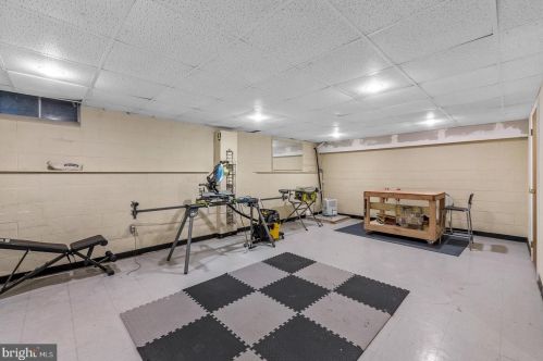 11 Revere Ct, Trenton NJ 08628-3610 exterior