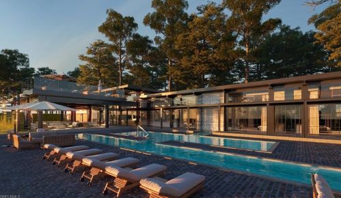 6075 English Oaks Ln, Naples FL 34119-1332 exterior