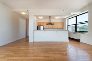 375 Myrtle Ave, Brooklyn NY  11205-2407 exterior