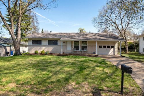 12325 Promenade, Saint Louis MO 63146-5029 exterior