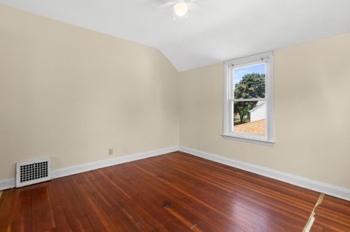 3712 Logan Ave, Milwaukee WI 53207-3905 exterior