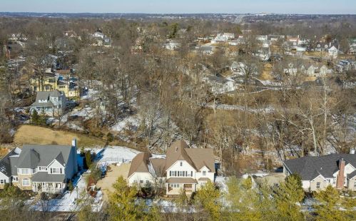 1039 Barberry Ln, Saint Louis MO 63122-5113 exterior