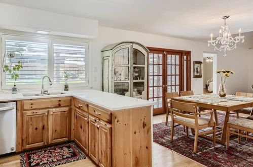 10505 Berthound Dr, Austin TX 78758-4732 exterior