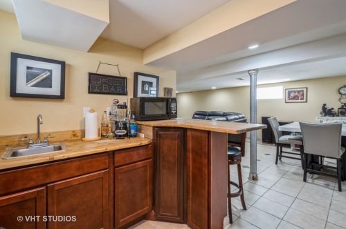 11302 Peoria St, Chicago IL 60643-4612 exterior