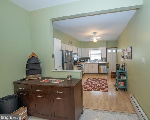 2241 18 St, Philadelphia PA 19132-4314 exterior