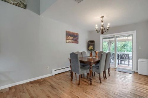 50 Scott Dr, Middletown NY 10941-1111 exterior