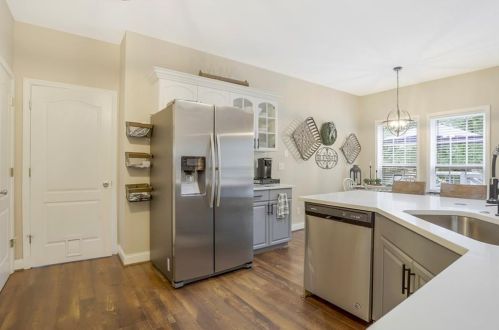 4021 Ashford Way, Gainesville GA 30507-9509 exterior