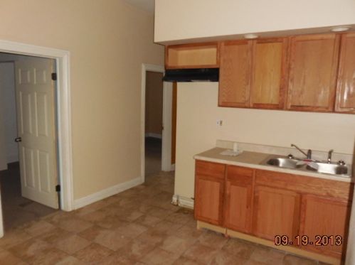 6809 May St, Chicago IL 60621-1133 exterior