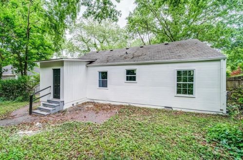 2935 Harlan Dr, Atlanta GA  30344-3705 exterior