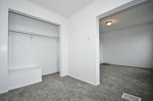 411 Kambach St, Pittsburgh PA 15211-2112 exterior