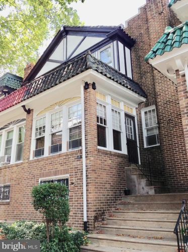 39 Durham St, Philadelphia, PA 19119-1821