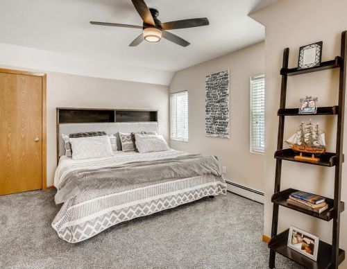 1210 Beam Ave, Saint Paul MN 55109-1054 exterior