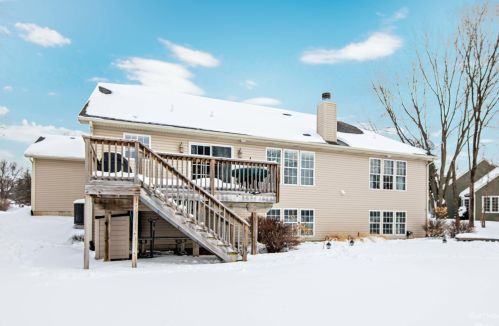 4014 Shenandoah Dr, Bull Valley IL 60012-1712 exterior