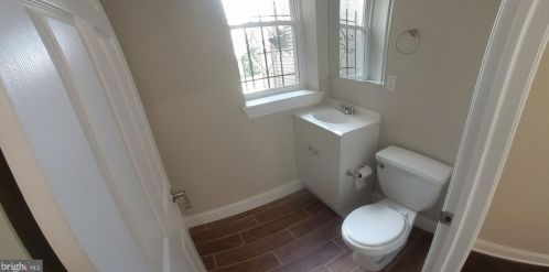 1609 18th St, Philadelphia PA  19145-1402 exterior