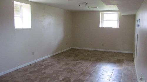 9 Harvard Dr, Poughkeepsie NY 12603-1159 exterior