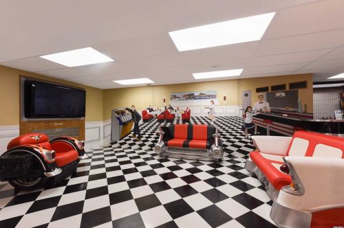 109 Elmwood Dr, Huntington Station NY 11746-5658 exterior