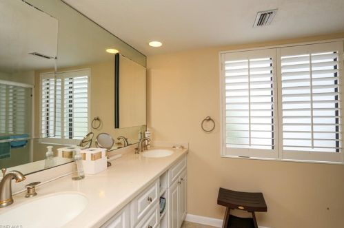 990 8th St, Naples FL 34117-2301 exterior