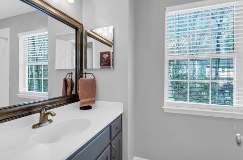 1174 Haven Brook Way, Atlanta GA  30319-2673 exterior