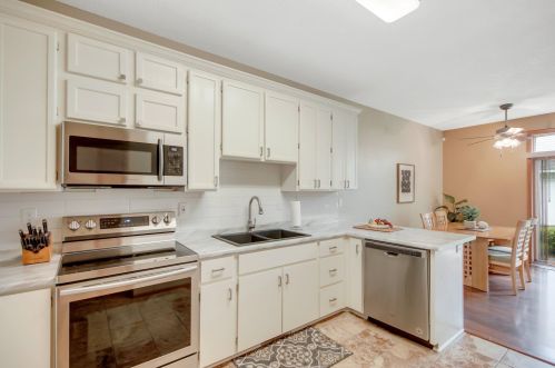 644 Roundhouse St, Prior Lake MN 55379-4597 exterior