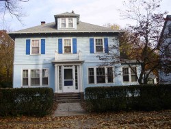60 Cedar St, Newton, MA 02459-1113