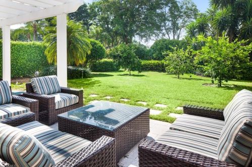 7980 Grand Bay Dr, Naples, FL 34108-7555