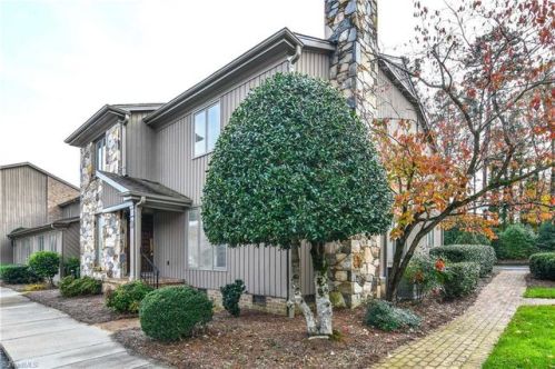 7 Ramsgate Ct, Greensboro, NC 27403-1089