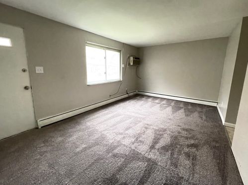 1 Pennridge Rd, Pittsburgh PA  15235 exterior