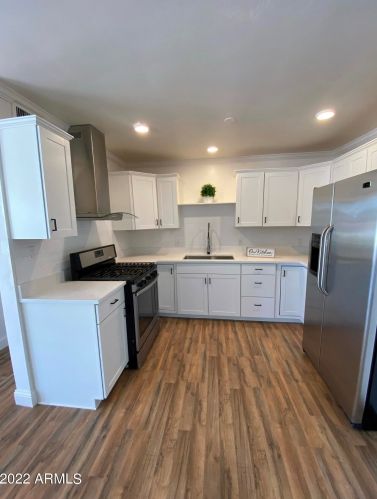 4246 30 Dr, Phoenix AZ 85009-5071 exterior