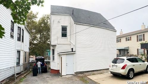 353 5 Ave, Mount Vernon NY 10550-4111 exterior