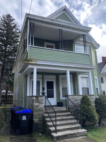 103 South Ave, Poughkeepsie NY  12601-4508 exterior