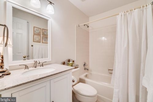 3640 Reservoir Rd, Washington DC 20007-2125 exterior