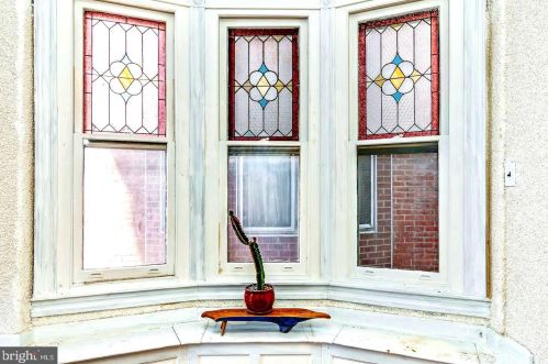 5219 Catharine St, Philadelphia PA 19143-2625 exterior