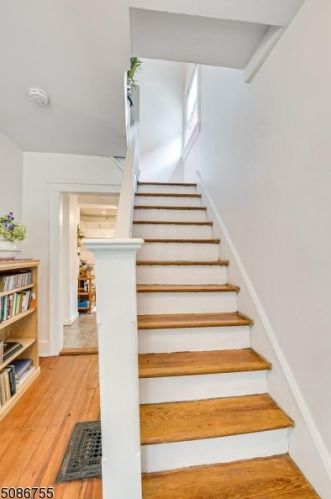 55 Laramie Rd, Plainfield NJ 07060-2951 exterior