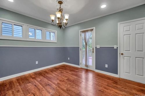 21 Lafayette Ave, Middletown NY 10940-4115 exterior