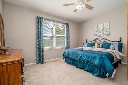 2921 Strauss Ct, Bull Valley IL 60098-8076 exterior