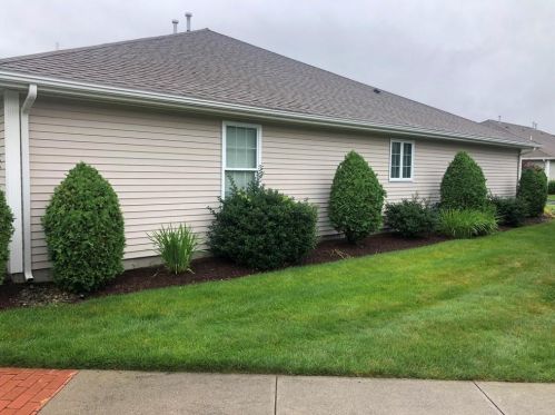 808 Village Green Cir, Coventry, RI 02816-2815