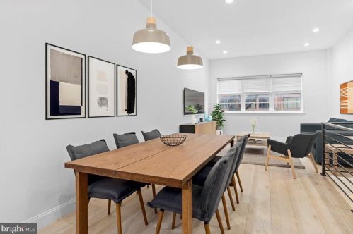 1525 9th St, Washington DC  20001-3207 exterior