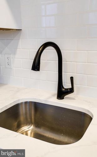 2028 Mckean St, Philadelphia PA 19145-2827 exterior