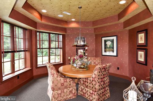 11300 Glen Rd, Rockville MD 20854-1849 exterior