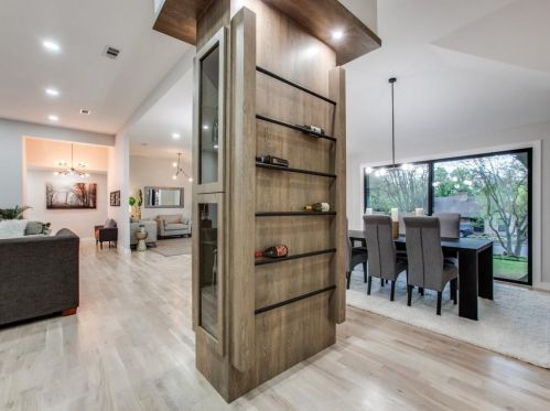 6710 Cliffbrook Dr, Dallas TX  75254-7904 exterior