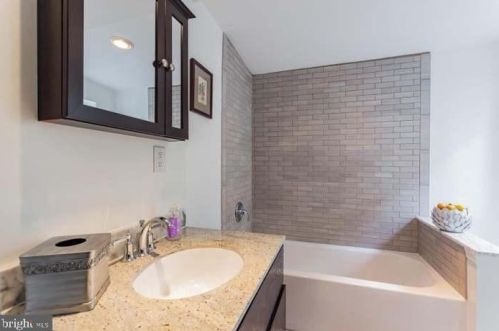 1923 Ellsworth St, Philadelphia PA  19146-2803 exterior