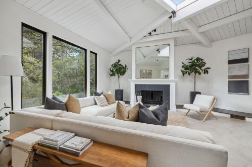 388 Lowell Ave, Mill Valley CA 94941-3846 exterior