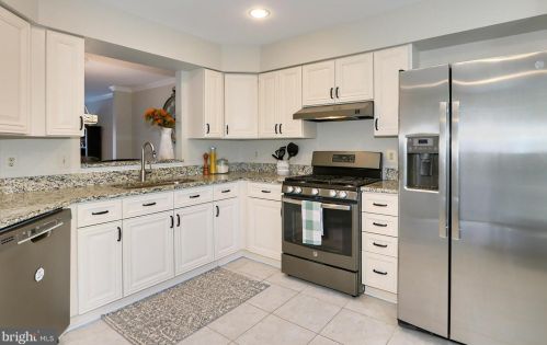 5324 Buxton Ct, Alexandria VA 22315-4761 exterior