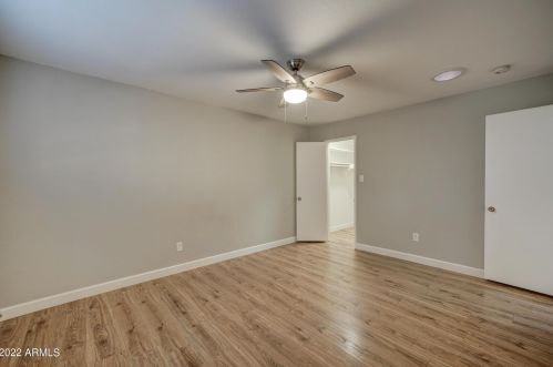 7814 11th Ave, Phoenix AZ  85021-7113 exterior