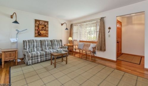 2078 Princeton Ave, Scotch Plains, NJ 07076-4626