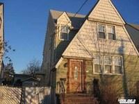 127 Gordon Rd, Valley Stream NY  11581-3401 exterior