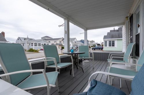 97 Concord St, Seabrook NH 03874-4705 exterior