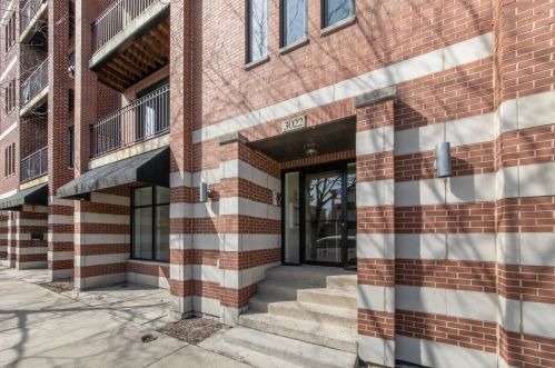 3022 Harlem Ave, Chicago, IL 60634-4704